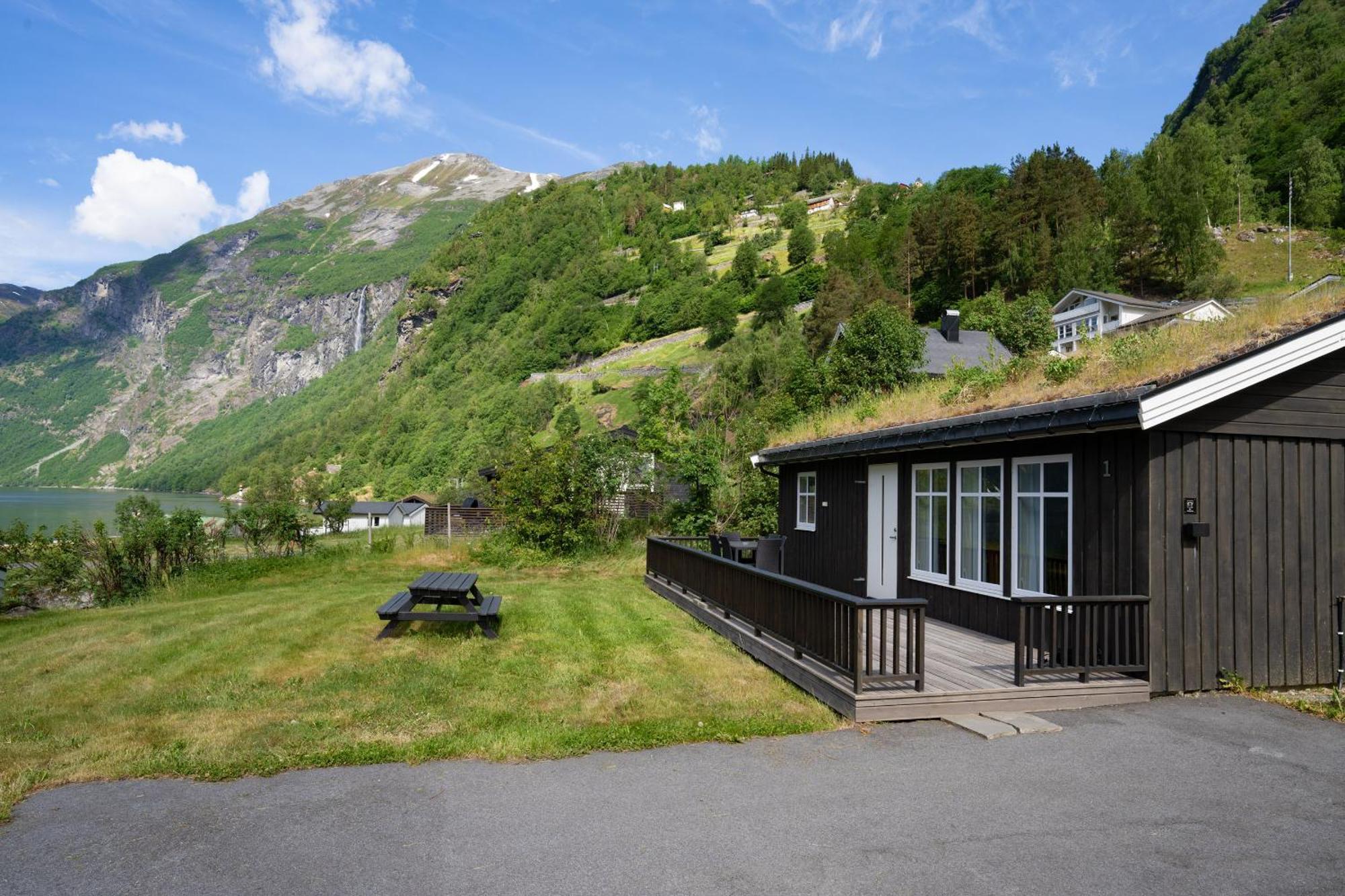 Geirangerfjorden Feriesenter Hotel Room photo